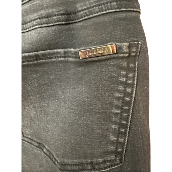A black pair of Joseph Ribkoff jeans in size 6 - Picture 8 of 9